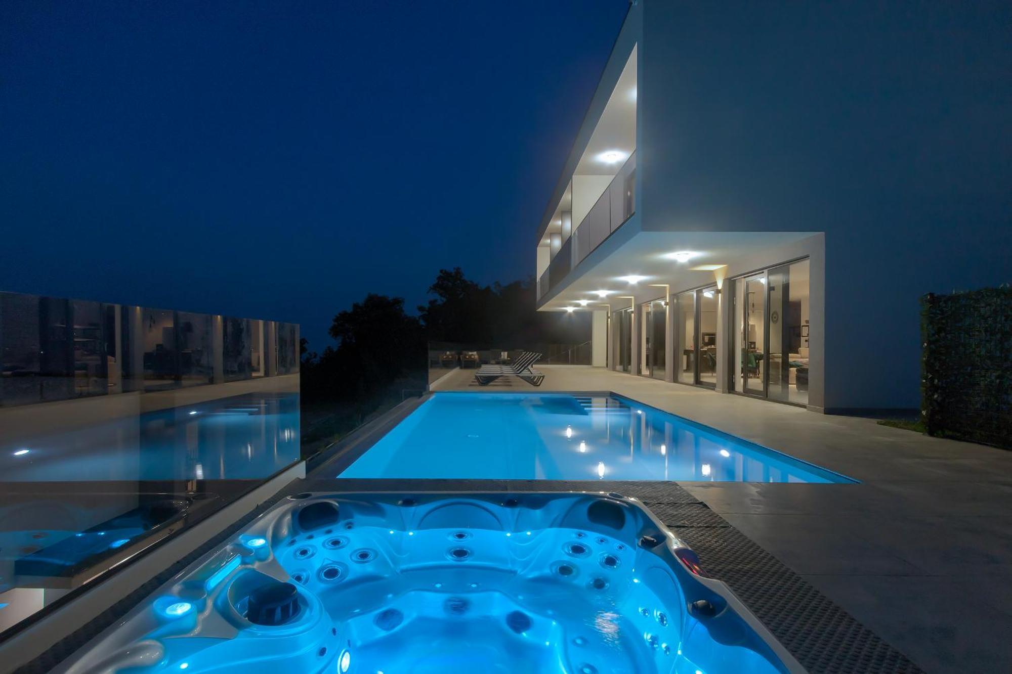 Noble Opatija Riviera By Irundo *